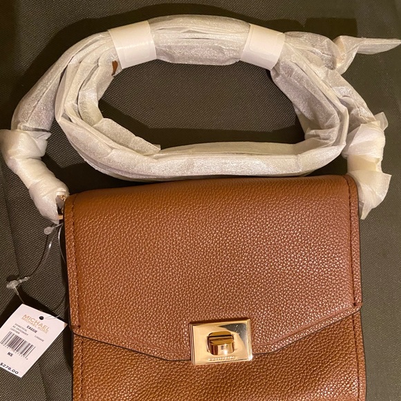 Michael Kors Cassie Leather Carmel NWT Crossbody Shoulder Bag - Picture 8 of 16